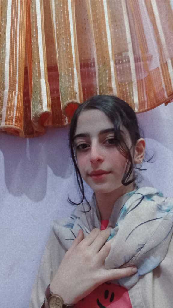 عکس  الماس اقایی زاده فرح بخس